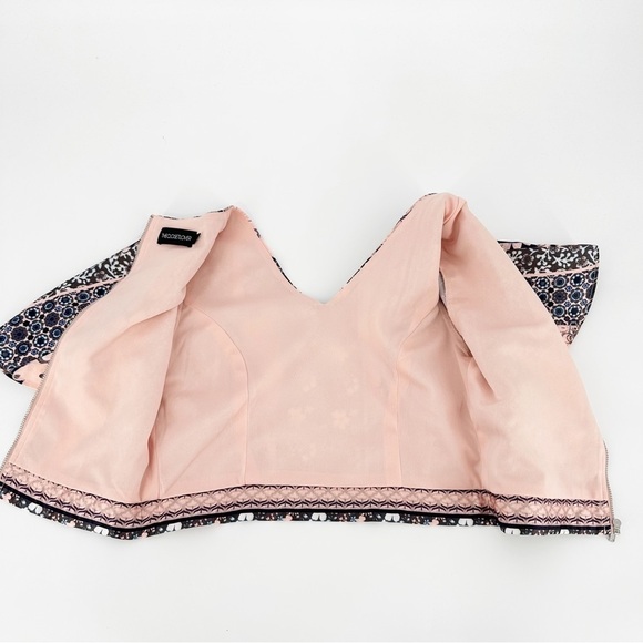 2 Piece Set Cropped Top & High Rise Shorts The Closet Lover - Picture 7 of 7